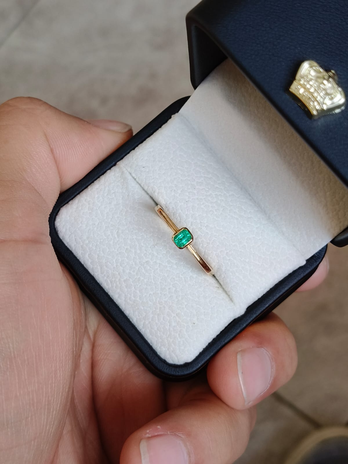 🌿Anillo Trigal Esmeralda – Esmeralda Colombiana Oro 18k