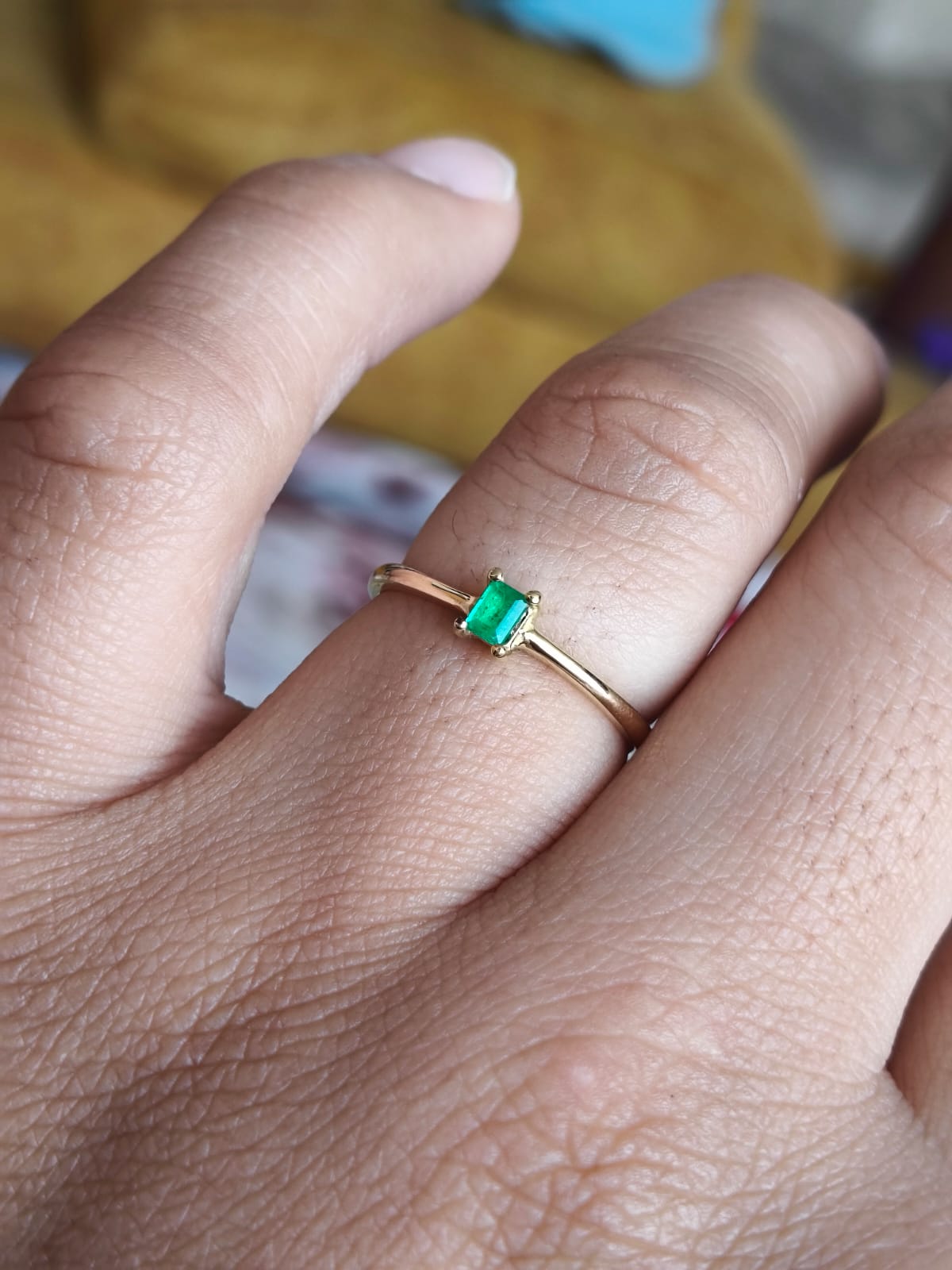 🌿Anillo Clásico Boyacá – Esmeralda Colombiana Oro 18k