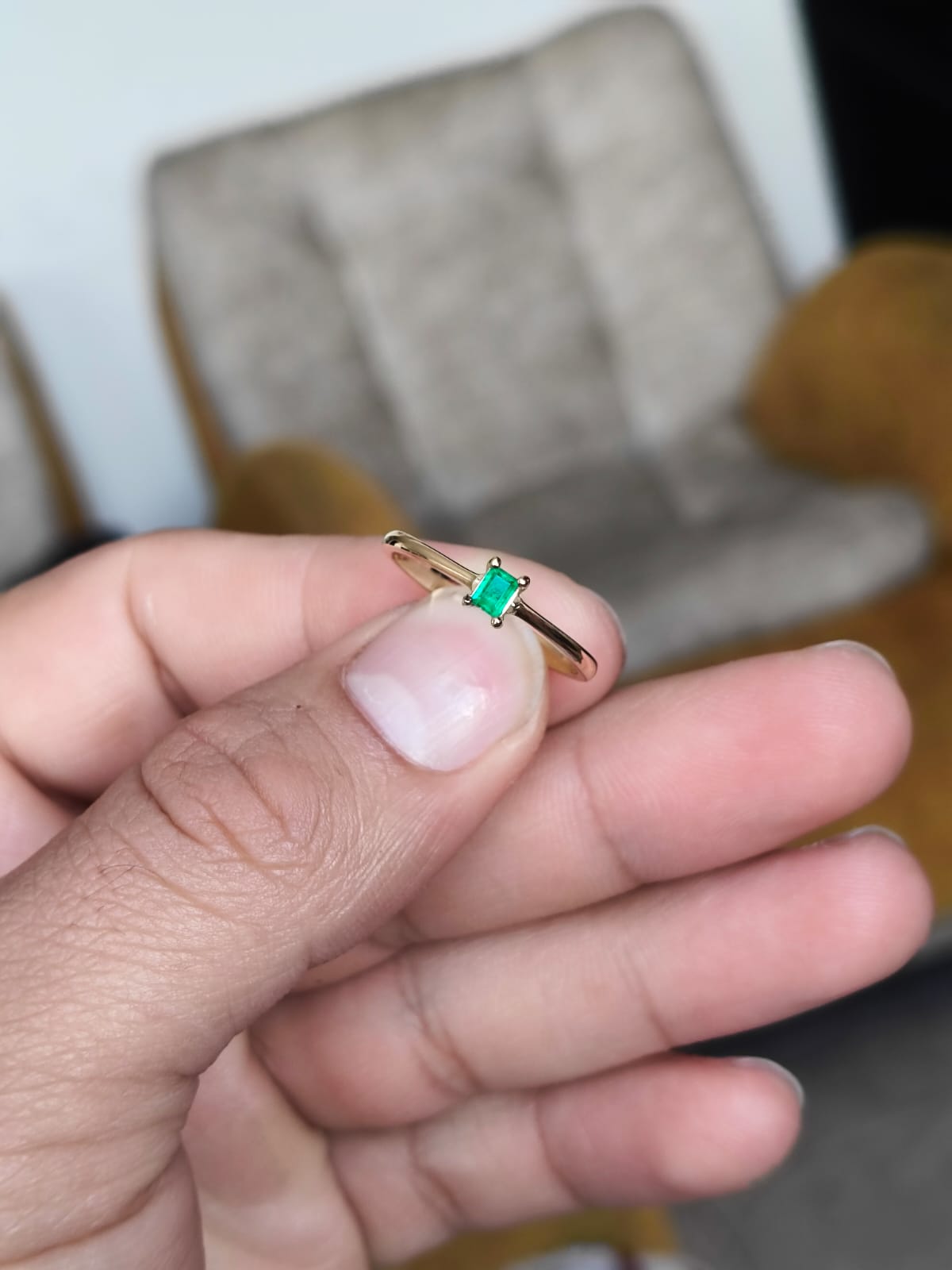 🌿Anillo Clásico Boyacá – Esmeralda Colombiana Oro 18k