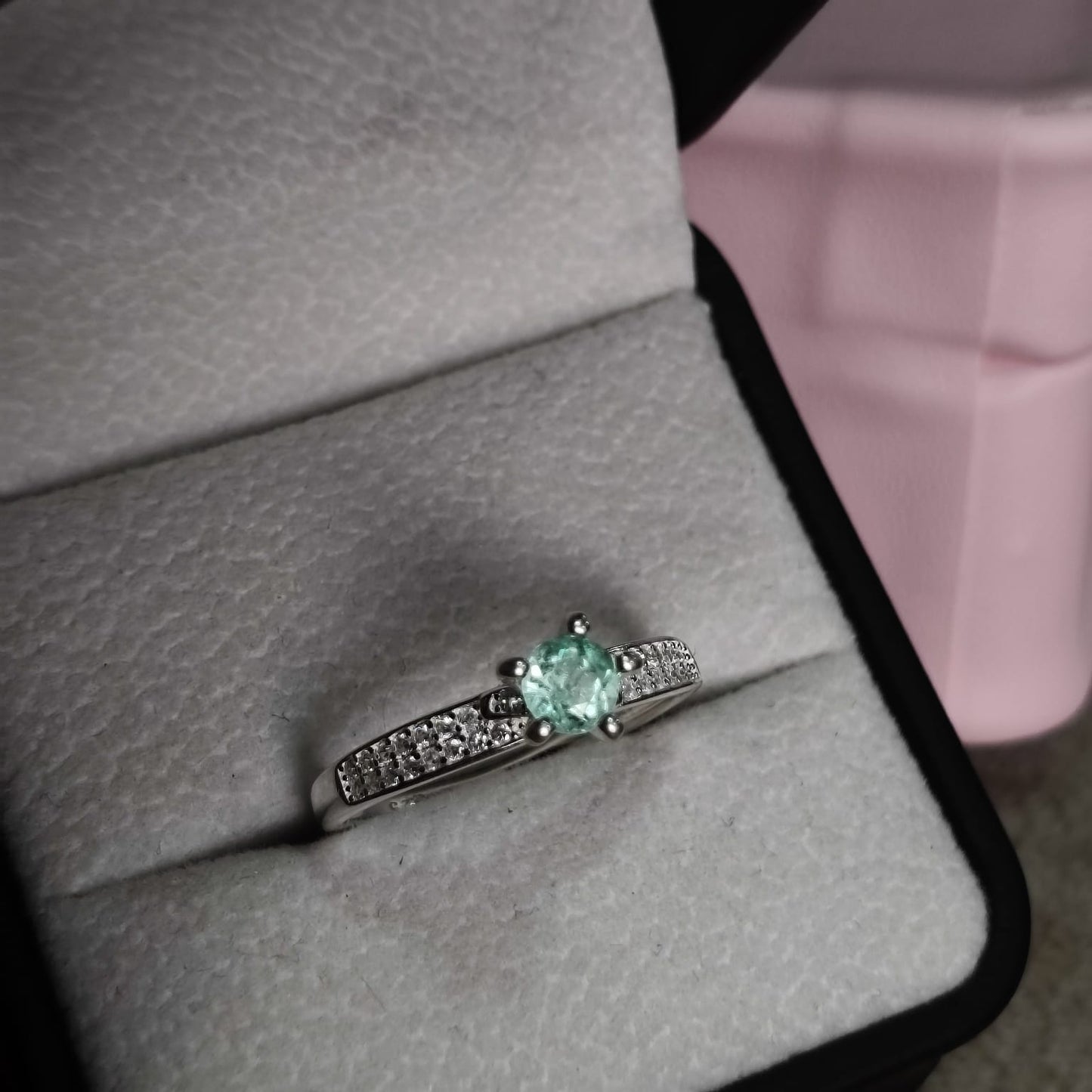 Anillo Eco Andino en Plata 925 con Esmeralda Colombiana
