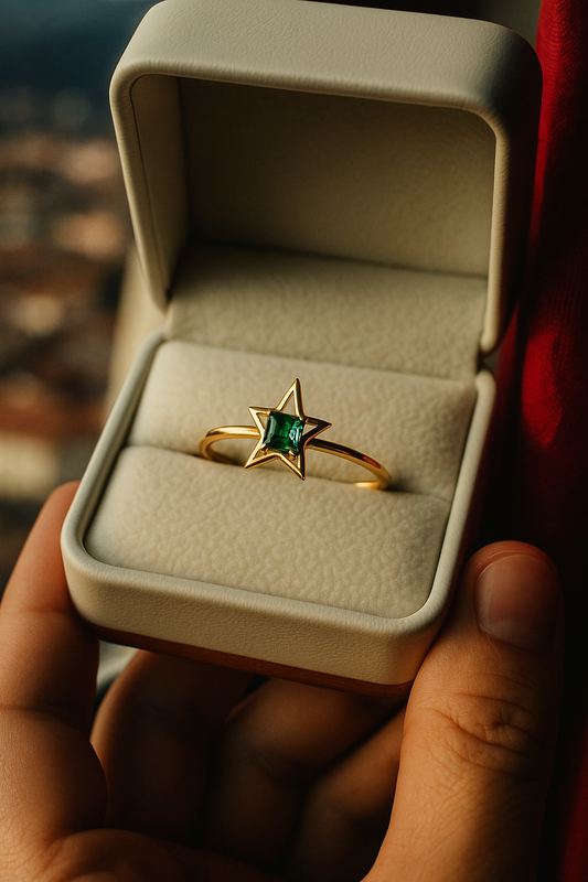 🌿Anillo Horizonte Esmeralda – Esmeralda Colombiana Oro 18k