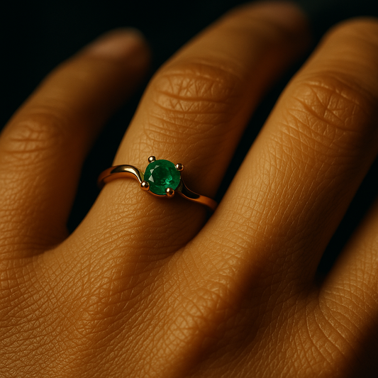 🌿Anillo Espíritu de Boyacá – Esmeralda Colombiana Oro 18k