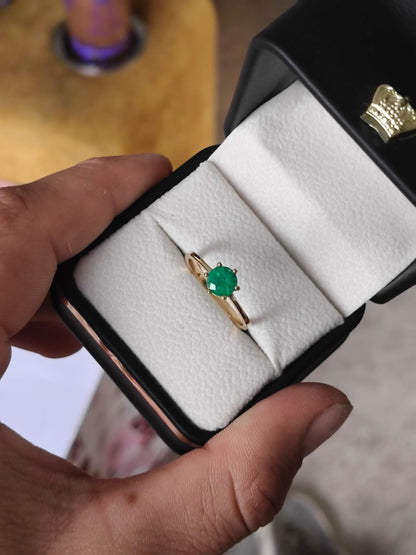 🌿Anillo Espíritu de Boyacá – Esmeralda Natural Colombiana en Oro 18k