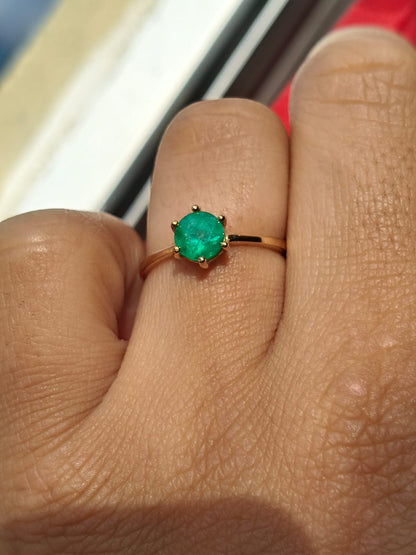 🌿Anillo Espíritu de Boyacá – Esmeralda Natural Colombiana en Oro 18k