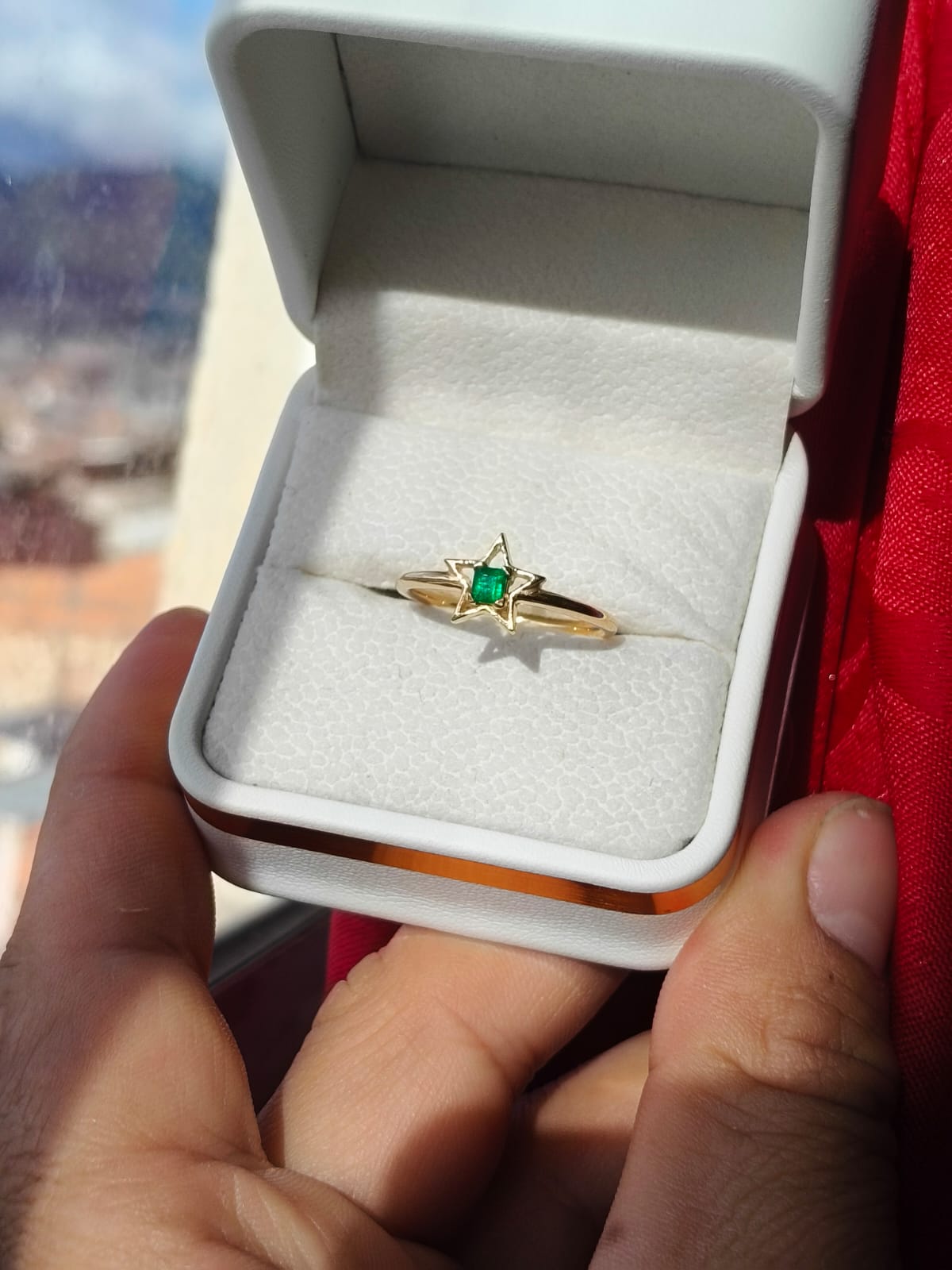 🌿Anillo Horizonte Esmeralda – Esmeralda Colombiana Oro 18k