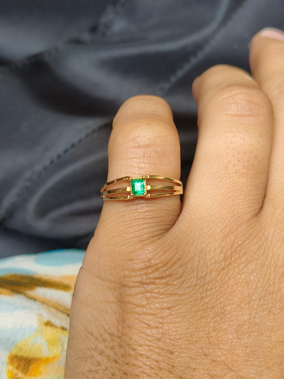 🌿Anillo Jardín Esmeralda – Esmeralda Colombiana Oro 18k