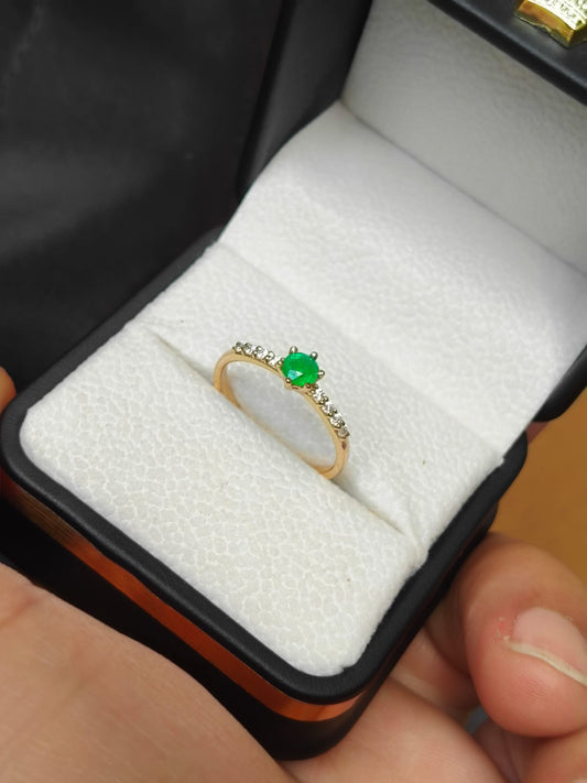 🌿Anillo Radiante – Esmeralda Colombiana Oro 18k