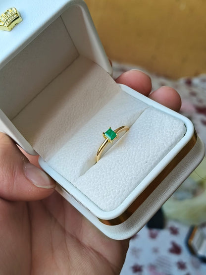 🌿Anillo Pureza Verde – Esmeralda Colombiana Oro 18k