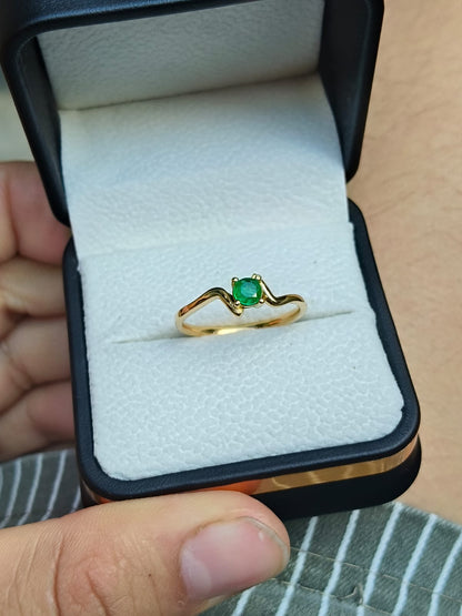 🌿Anillo Espíritu de Boyacá – Esmeralda Colombiana Oro 18k