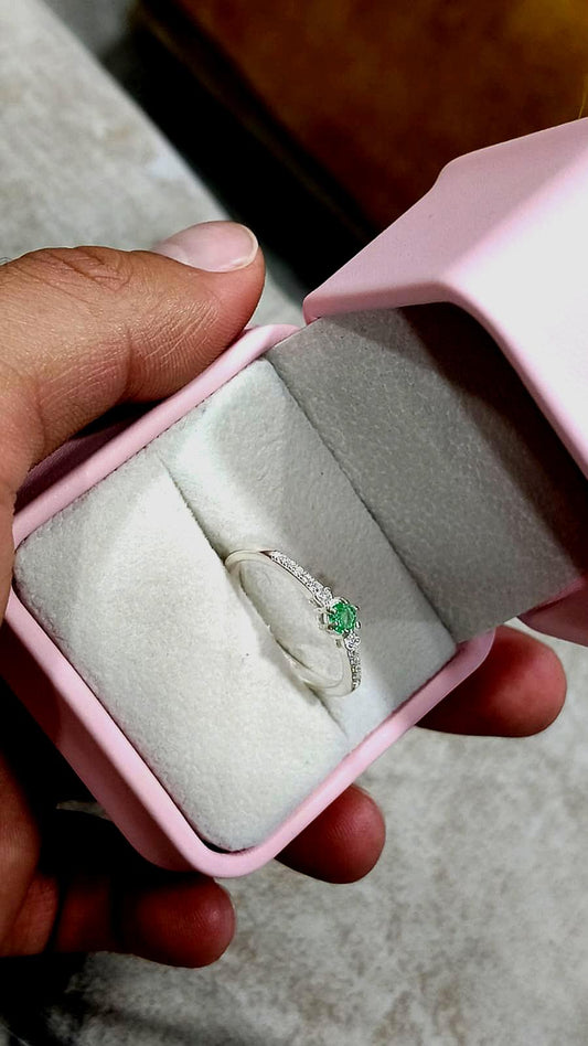 Anillo Rayo Esmeralda en Plata 925 con Esmeralda Colombiana