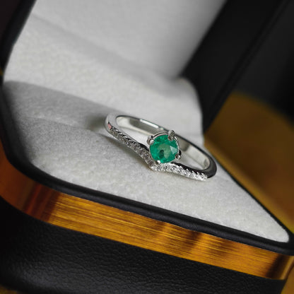 Anillo Alba Verde en Plata 925 con Esmeralda Colombiana